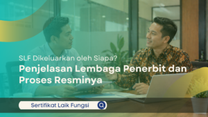 Konsultasi SLF antara klien dan konsultan di lobby gedung modern
